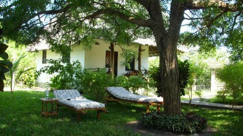 Coast Sun Gardens Cottage