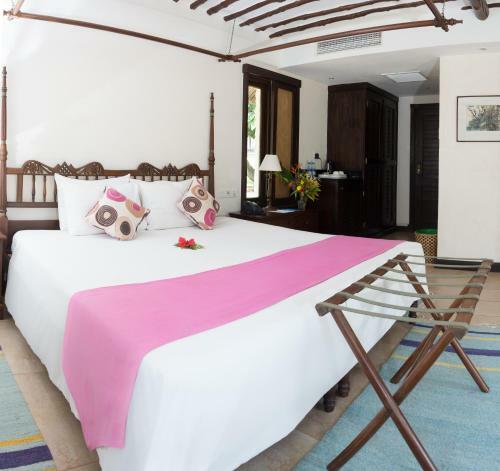 Hotel Jacaranda Indian Ocean Beach Resort