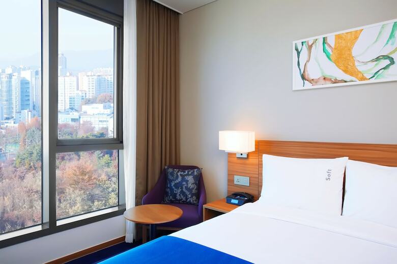 Hotel Holiday Inn Express Suwon Ingye