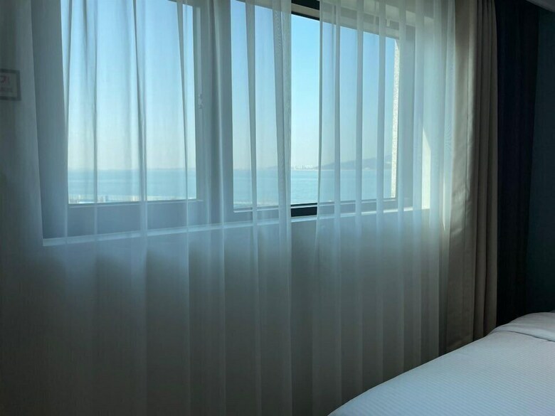 Sea Moon Tourist Hotel