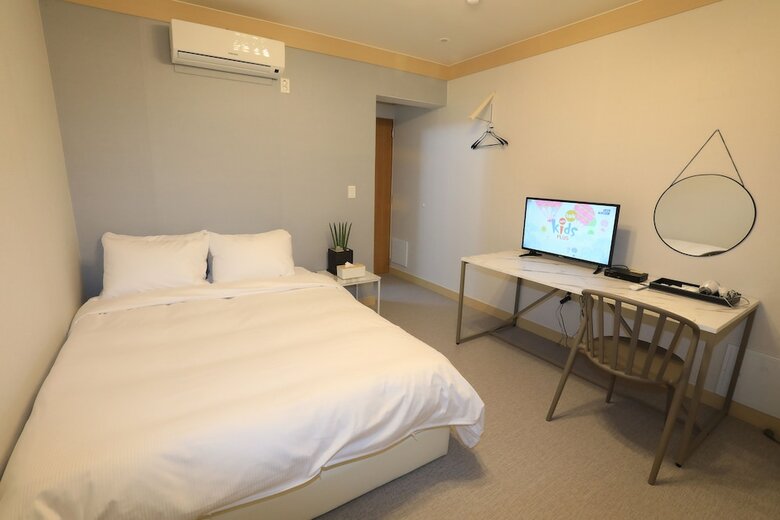 Maison Mini Hotel & Guesthouse