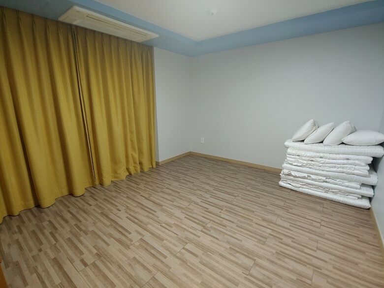 Gallery Hotel Bnb