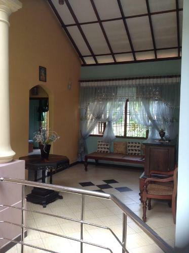 Apartamento Veyangoda Homestay