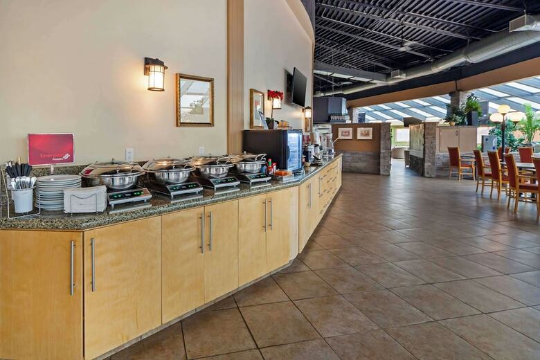 Best Western Plus Mirage Hotel And Resort