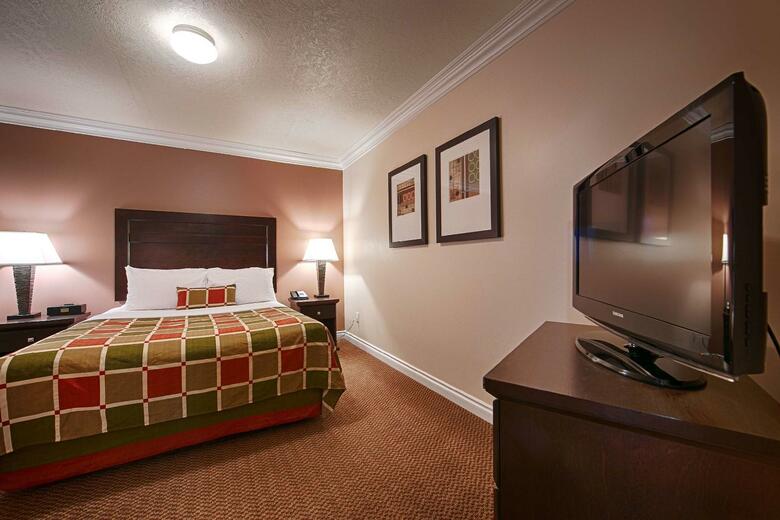 Best Western Plus Mirage Hotel And Resort