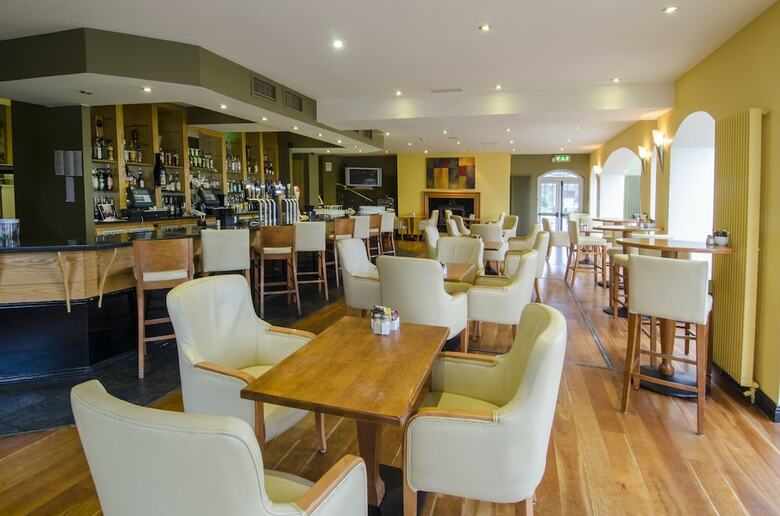 The Glenview Hotel & Leisure Club