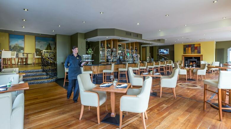 The Glenview Hotel & Leisure Club