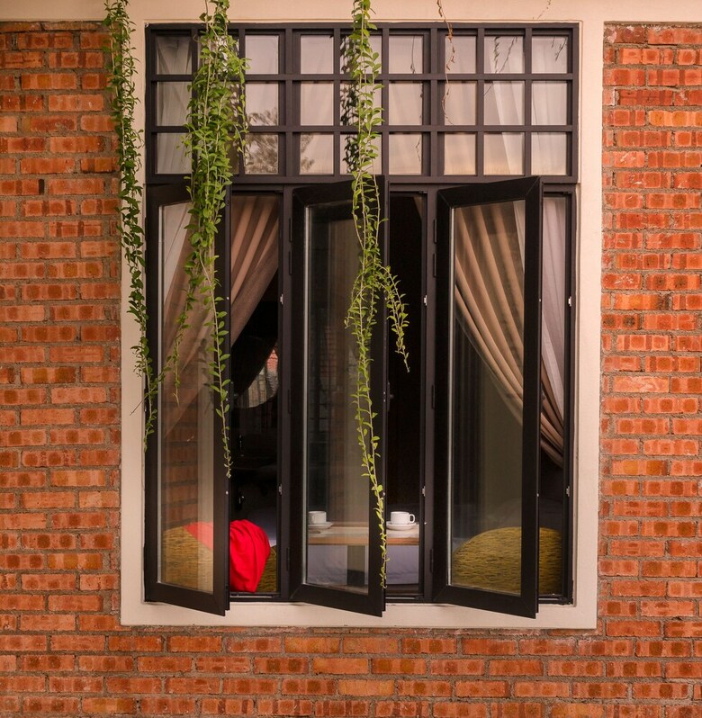 Treasures Hotel And Suites