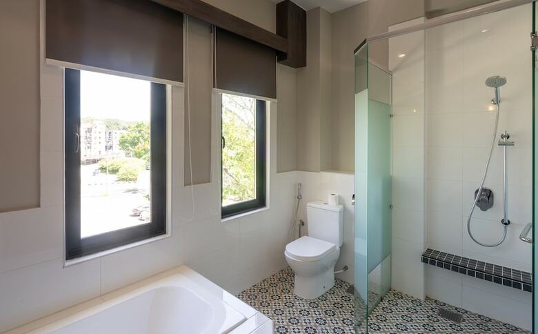 Treasures Hotel And Suites
