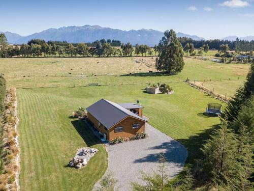 Lodge Whakat? In Fiordland