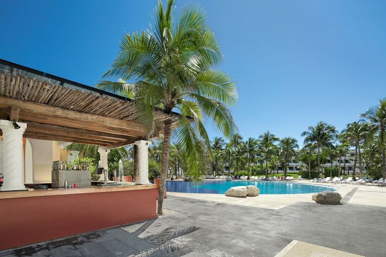 Hotel The Pyramid At Grand Cancun By Oasis