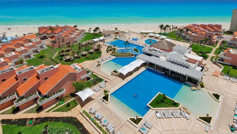 Hotel Wyndham Grand Cancun All Inclusive Resort & Villas