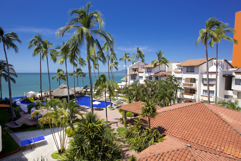 Hotel Plaza Pelicanos Grand Beach Resort