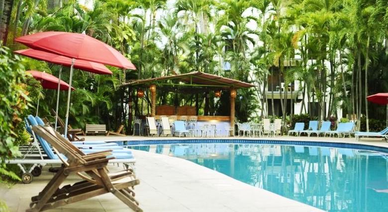 Aparthotel Puerto De Luna All Suites Hotel