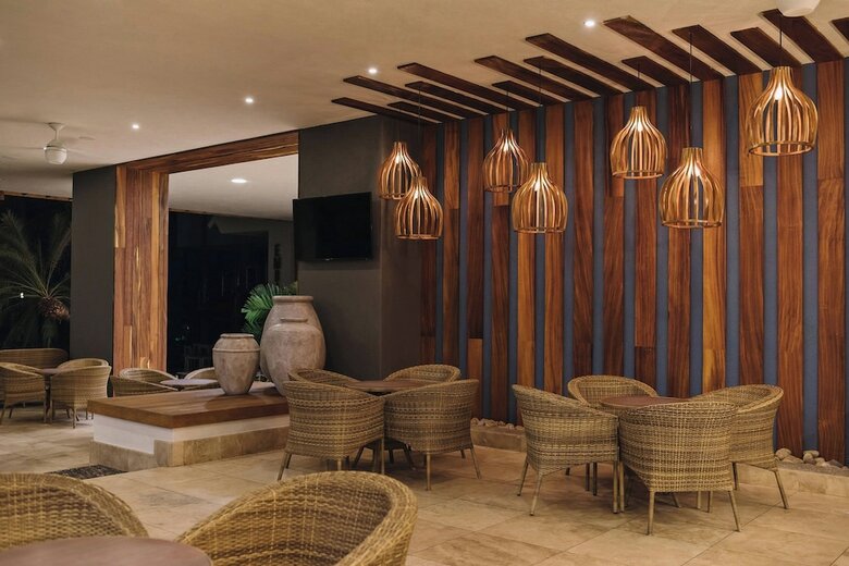 Hotel Sheraton Buganvilias Resort And Convention Center