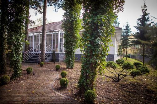 Villa Dworek My?liwski