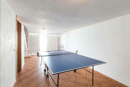 Ferrarias Villa Sleeps 6 Air Con Wifi