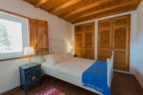 Agroturismo O Monte Das Flores