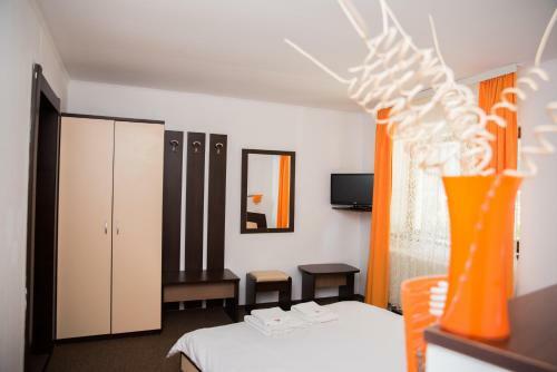 Hostal Vila Alegria