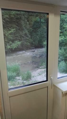 Hostal Olt-part Vend�gh�z