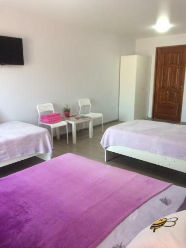 Hostal Guest House Bee