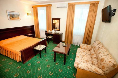 Euro Hotel