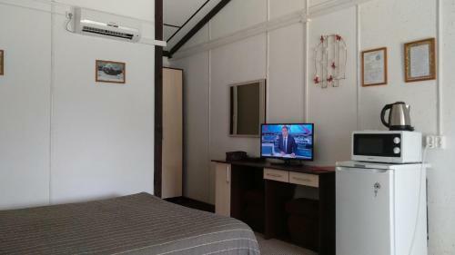 Hostal Nakhalenok Guest House