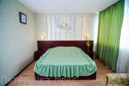 Hotel Pyaterochka Lux