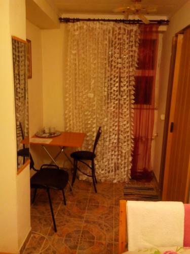 Hostal Valentina Guest House