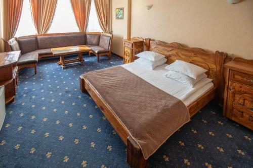 Hotel Yuzhny Dvorik