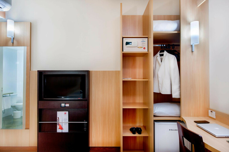 Hotel Ibis Curitiba Shopping