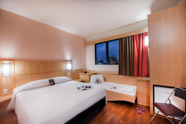 Hotel Ibis Curitiba Shopping