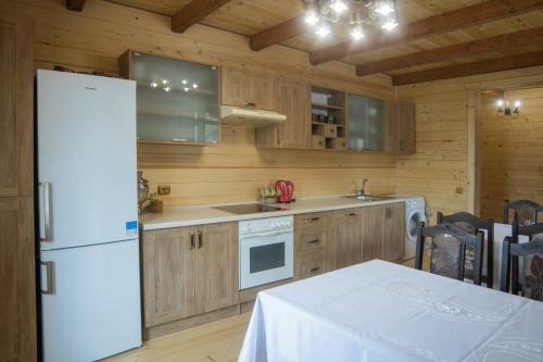 Lodge Karpatska Oselia