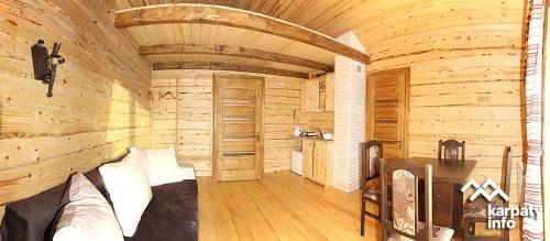 Lodge Karpatska Oselia