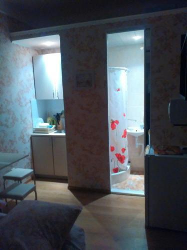 Apartment On Oleksandra Konyskogo 10