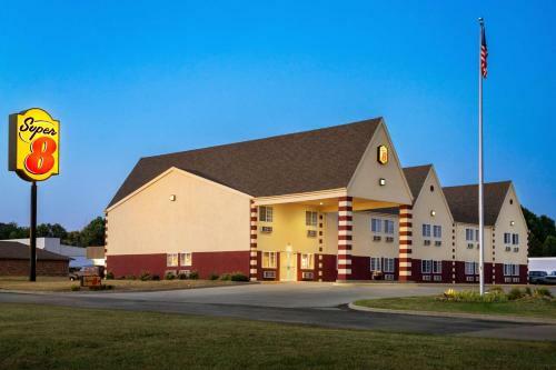 Motel Super 8 By Wyndham Holton