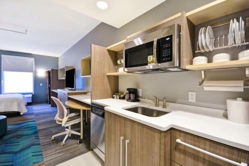 Hotel Home2 Suites By Hilton Queensbury Glens Falls