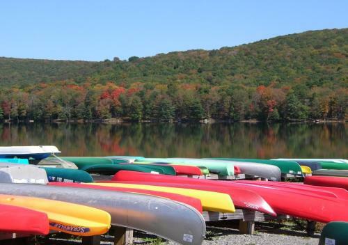 Hotel Alpine Lake Resort