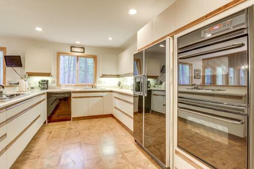 Black Butte Ranch: Nw Contemporary