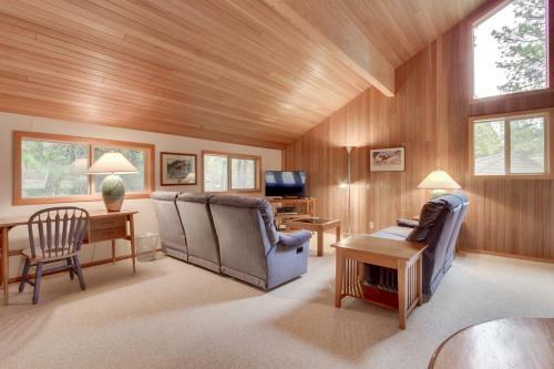 Black Butte Ranch: Nw Contemporary