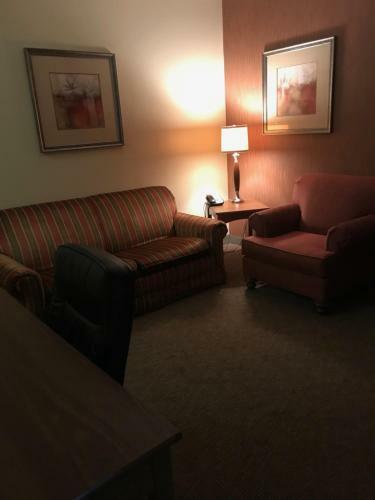 Hotel Randolph Inn And Suites