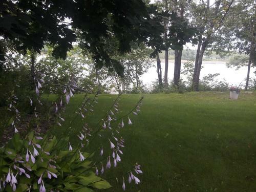 Calais Crossing River House Bed And Breakfast
