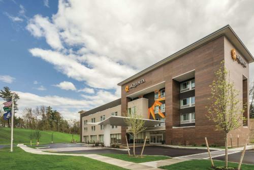 Hotel La Quinta By Wyndham Clifton Park