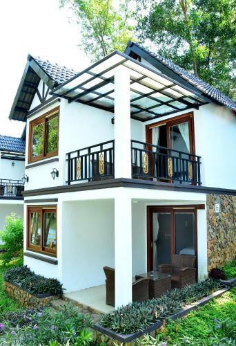 Hotel Phu Ninh Lake Resort