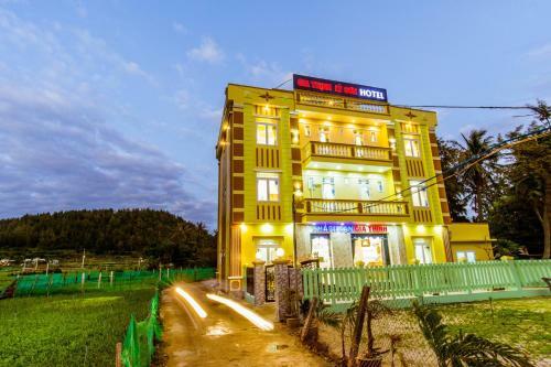 Hotel Kh�ch S?n Gia Th?nh L� S?n