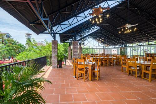 Hotel Chez Carole Center Resort & Spa