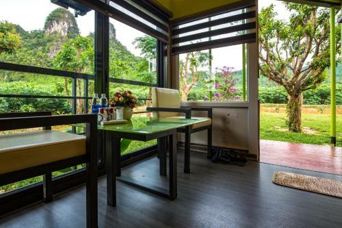 Lodge Phong Nha Eco Mountain Farmstay