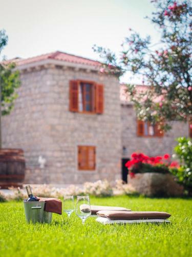 Mitrovici Villa Sleeps 8 Pool Air Con Wifi