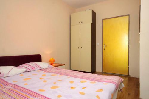 Apartments By The Sea Mrljane, Pasman - 319