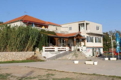Apartments By The Sea Mrljane, Pasman - 319